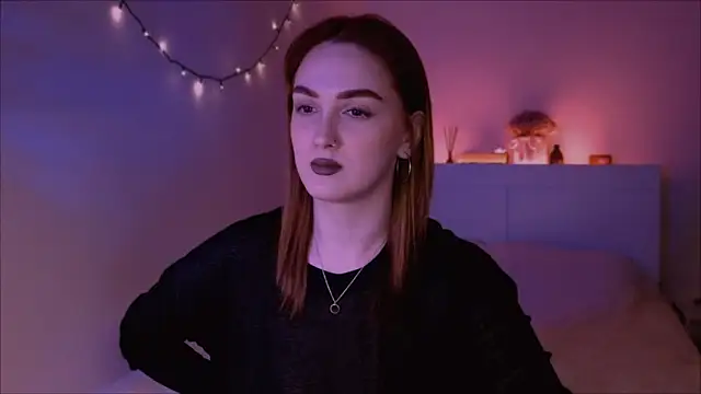 LilyFarey online show from February 2025 04:07:01 PM