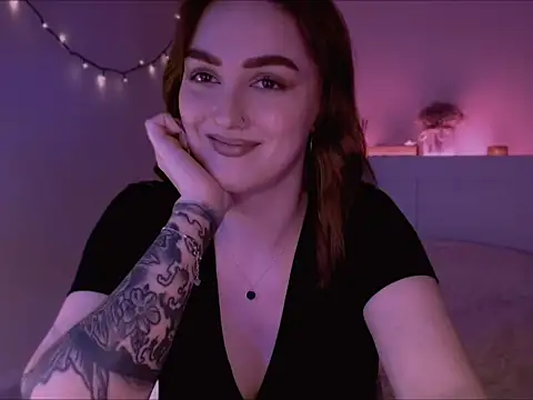 LilyFarey online show from February 2025 06:19:02 PM