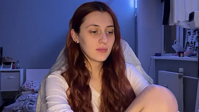 Uniarten online show from October 2025 06:20:01 PM