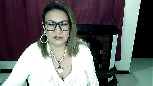 yayita mature online show from February 2025 02:02:01 PM