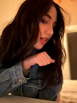 marcimaa online show from October 2025 12:00:01 AM