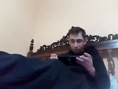 White rabbit  online show from January 2025 10:06:01 PM