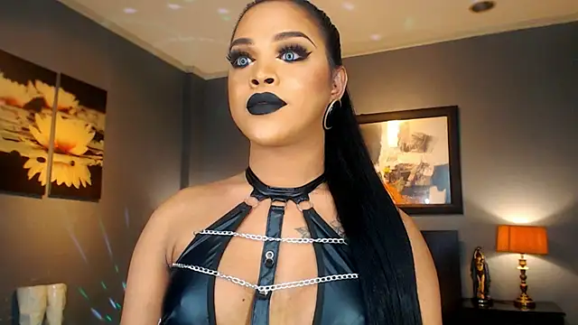 MarryQueen22 online show from March 2026 01:00:02 AM