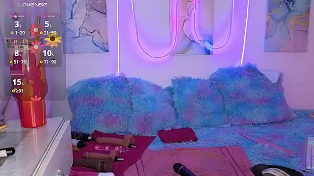 ManeSummers online show from November 2025 06:24:02 PM