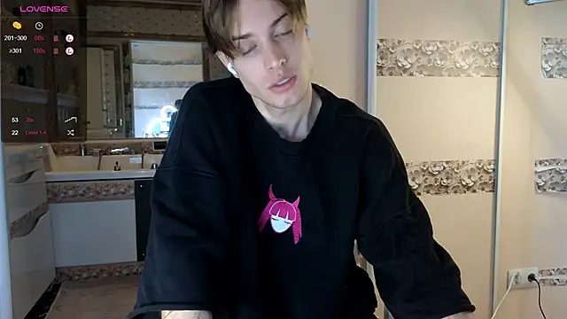 Cryptikov online show from September 2025 12:06:01 PM