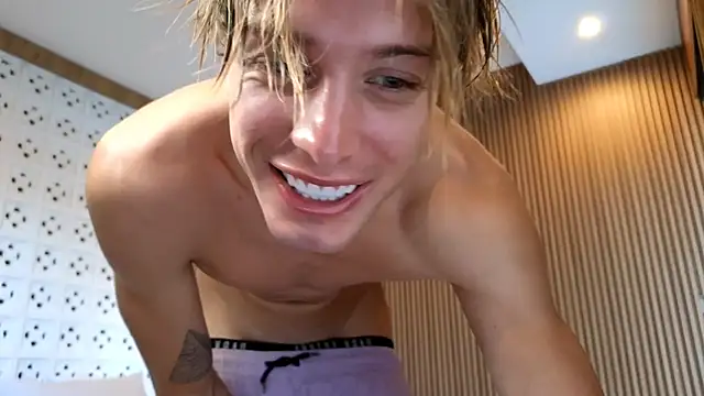 Cryptikov online show from March 2026 11:42:01 PM