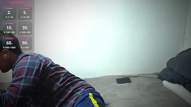 HonestAndrew online show from December 2024 03:55:01 PM