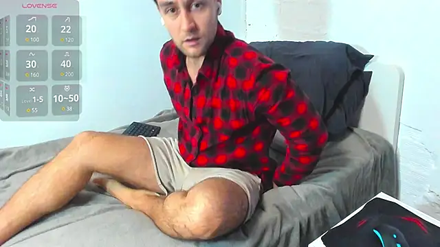 HonestAndrew online show from December 2024 08:02:02 AM