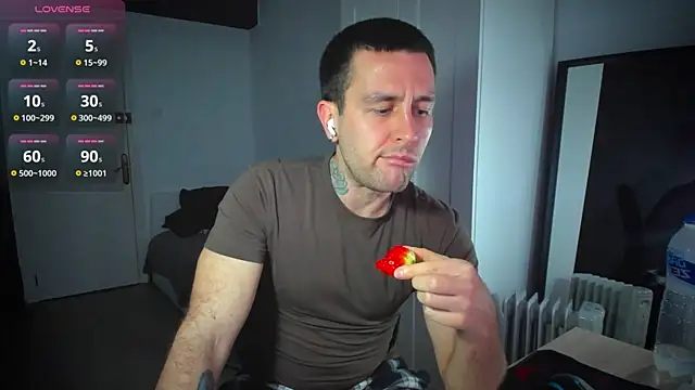 HonestAndrew online show from February 2025 03:49:02 PM