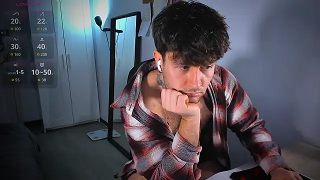 HonestAndrew online show from February 2026 08:57:01 AM