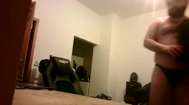 Superbearc89 online show from December 2024 11:46:02 PM