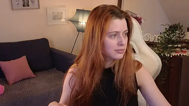 doll lesli online show from February 2025 05:15:01 PM