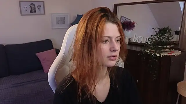 doll lesli online show from February 2025 02:31:02 PM