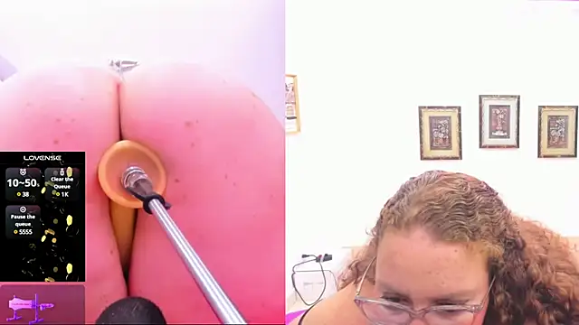 Paulina Davis  online show from February 2025 07:24:02 AM