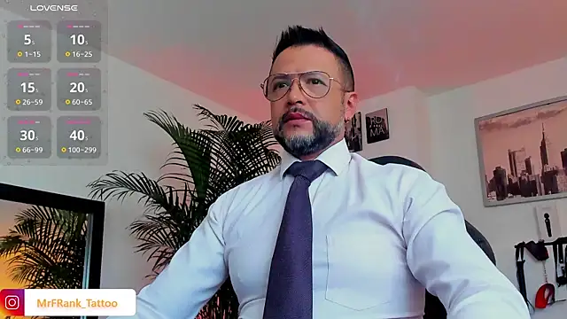 MrFrank tattoo online show from December 2024 12:02:01 PM