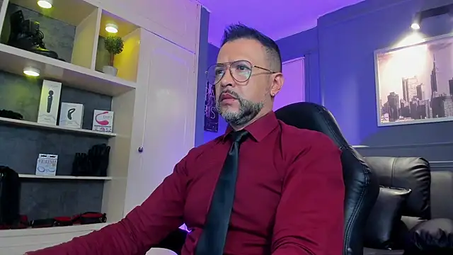 MrFrank tattoo online show from December 2025 11:38:02 AM