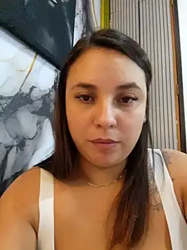 LizzRouse online show from October 2025 09:37:01 PM