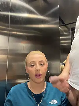 Strongqueen online show from January 2025 08:14:02 PM