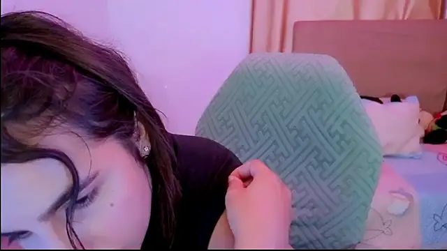  elenna online show from March 2026 06:01:02 PM