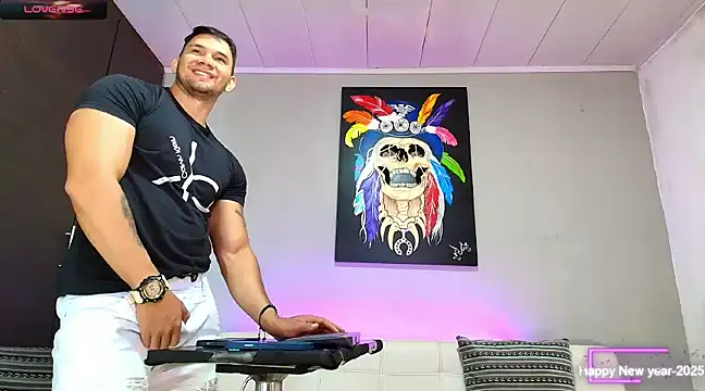 GendersonFit online show from February 2025 01:44:01 PM