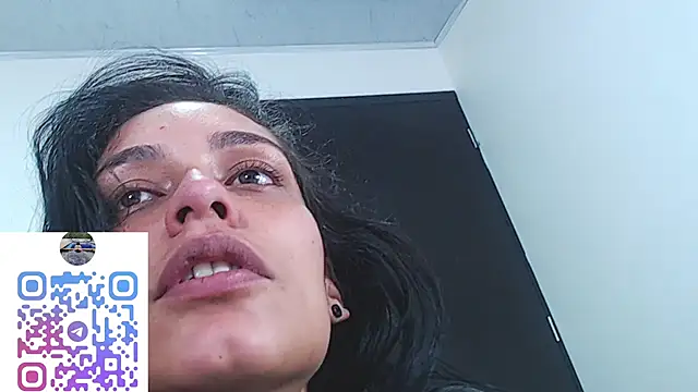 Snapshot of Upskirt_Squirt96 chatting on April 2026 01:37:02 PM Upskirt Squirt96 online show from April 2026 01:37:02 PM