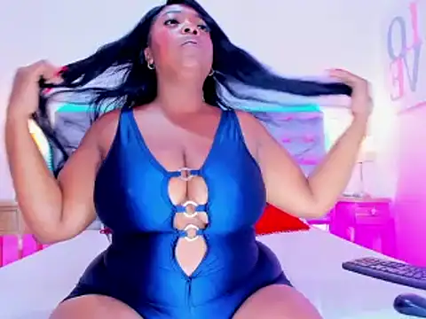 laqquishax online show from December 2024 03:22:01 PM