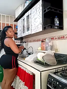 laqquishax online show from October 2025 04:08:01 PM