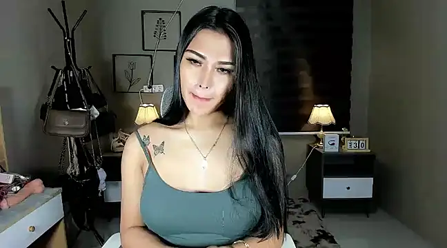 EternityBanks online show from January 2025 09:58:01 PM