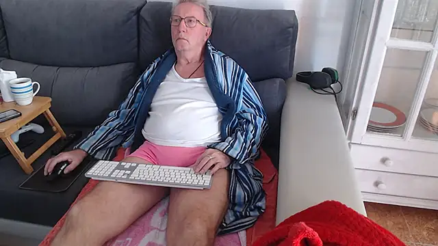 Nudelschwanz online show from February 2025 04:04:01 PM