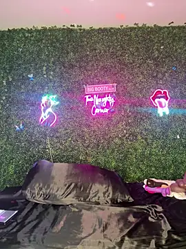 ThickAssRena online show from March 2026 08:20:01 AM