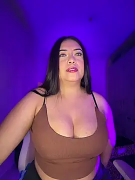 Snapshot of cami_ortiz__ chatting on July 2026 05:43:02 AM cami ortiz online show from July 2026 05:43:02 AM