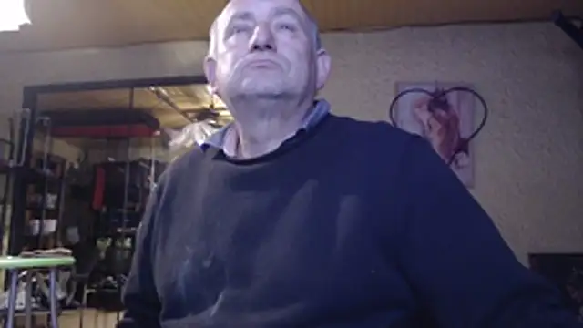 Snapshot of jeanlulu chatting on November 2025 08:38:02 PM jeanlulu online show from November 2025 08:38:02 PM