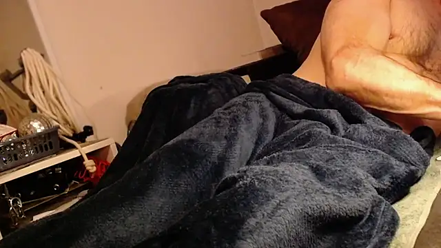 mike30nbg online show from January 2025 09:14:02 PM