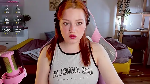 Sofy Benson online show from September 2025 11:21:02 AM