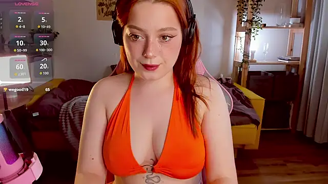 Sofy Benson online show from October 2025 02:25:02 PM