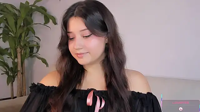 Snapshot of basima_Sajjad chatting on April 2026 02:51:02 AM basima Sajjad online show from April 2026 02:51:02 AM