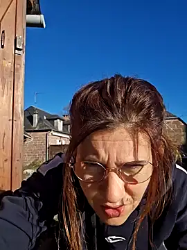 Snapshot of Lina_lou4 chatting on December 2024 01:21:02 PM Lina lou4 online show from December 2024 01:21:02 PM