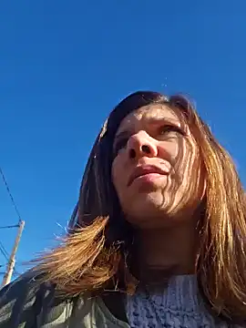 Snapshot of Lina_lou4 chatting on January 2025 01:37:02 PM Lina lou4 online show from January 2025 01:37:02 PM