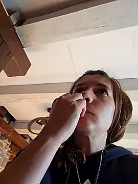 Snapshot of Lina_lou4 chatting on January 2025 10:34:02 AM Lina lou4 online show from January 2025 10:34:02 AM