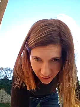 Snapshot of Lina_lou4 chatting on February 2025 11:49:02 AM Lina lou4 online show from February 2025 11:49:02 AM