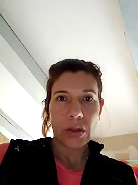 Snapshot of Lina_lou4 chatting on February 2025 03:16:01 PM Lina lou4 online show from February 2025 03:16:01 PM