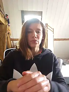 Snapshot of Lina_lou4 chatting on February 2025 12:00:02 PM Lina lou4 online show from February 2025 12:00:02 PM