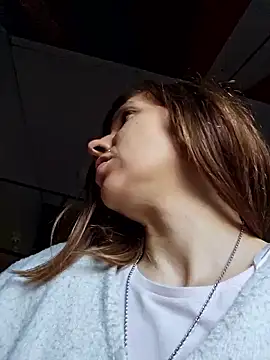 Snapshot of Lina_lou4 chatting on February 2025 08:20:01 AM Lina lou4 online show from February 2025 08:20:01 AM