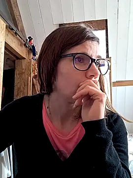 Snapshot of Lina_lou4 chatting on March 2025 12:35:02 PM Lina lou4 online show from March 2025 12:35:02 PM