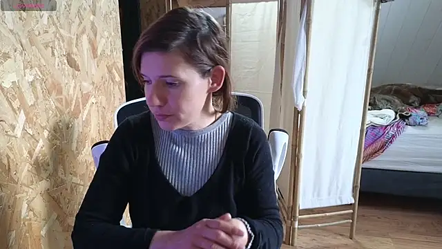 Snapshot of Lina_lou4 chatting on March 2025 12:44:01 PM Lina lou4 online show from March 2025 12:44:01 PM