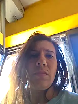 Snapshot of Lina_lou4 chatting on October 2025 01:33:02 PM Lina lou4 online show from October 2025 01:33:02 PM