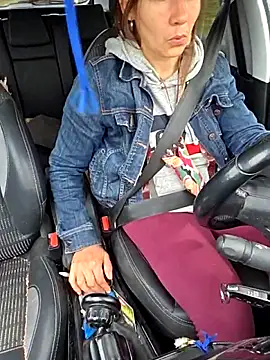 Snapshot of Lina_lou4 chatting on October 2025 09:21:02 AM Lina lou4 online show from October 2025 09:21:02 AM