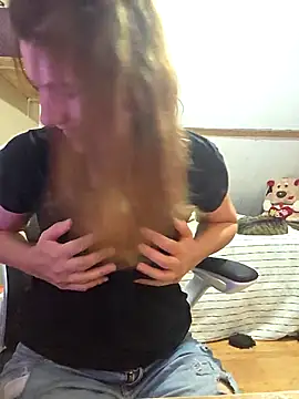 Snapshot of Lina_lou4 chatting on November 2025 05:07:01 PM Lina lou4 online show from November 2025 05:07:01 PM