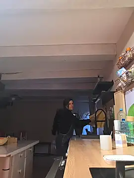 Snapshot of Lina_lou4 chatting on November 2025 04:06:02 PM Lina lou4 online show from November 2025 04:06:02 PM