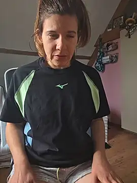 Snapshot of Lina_lou4 chatting on November 2025 12:27:02 PM Lina lou4 online show from November 2025 12:27:02 PM